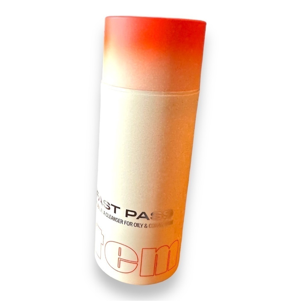🆕 Addison Rae ITEM Fast Pass Natural AHA Cleanser 100mL - Picture 6 of 8